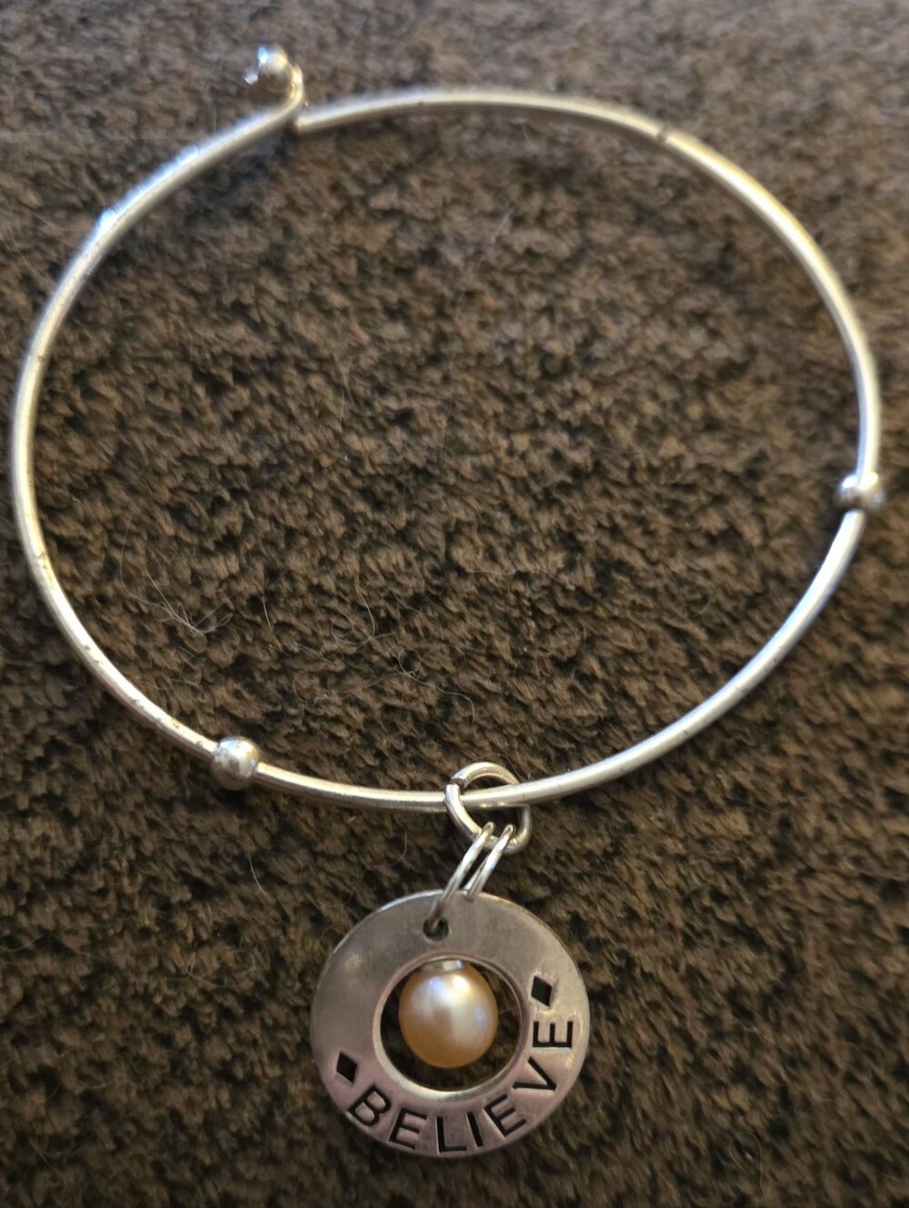 Vantel Pearls 'BELIEVE' Charm Bangle with Genuine Pearl